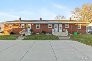 1890 30th St SW, Wyoming, MI 49519 - Photo 25