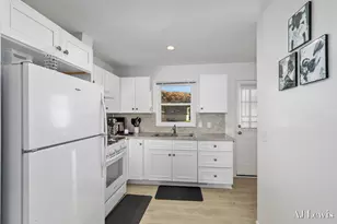 1890 30th St SW, Wyoming, MI 49519 - Photo 3