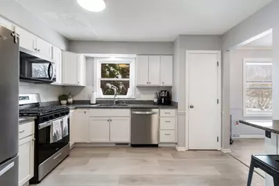 6247 Mountie Way, Jackson, MI 49201 - Photo 13