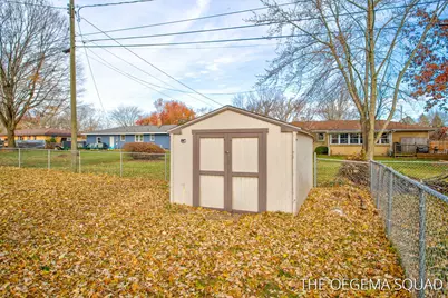 1101 Lynden Road, Holland, MI 49423 - Photo 33