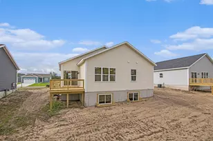 2508 Gray Wolf Wy, Muskegon, MI 49444 - Photo 17