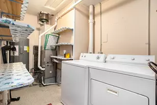 1021 Washburn Ave, Kalamazoo, MI 49048 - Photo 15