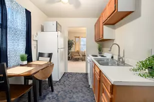 1021 Washburn Ave, Kalamazoo, MI 49048 - Photo 5