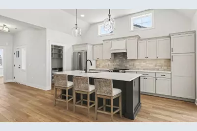 4712 Knapp Bluff Drive NE, Grand Rapids, MI 49525 - Photo 3