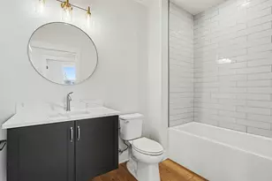 4712 Knapp Bluff Dr NE, Grand Rapids, MI 49525 - Photo 13