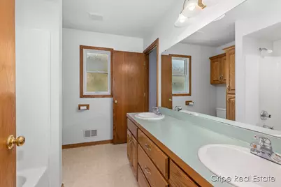 3375 Peshtigo Drive SW, Grandville, MI 49418 - Photo 29