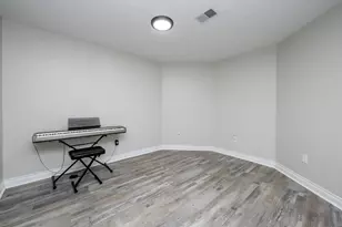 4779 Pleasant Meadow Circle, Saint Joseph, MI 49085 - Photo 27