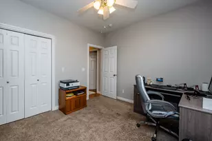 4779 Pleasant Meadow Circle, Saint Joseph, MI 49085 - Photo 25