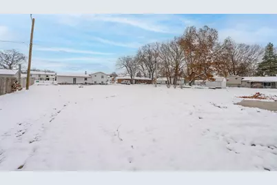 1002 Clausen Avenue, Three Rivers, MI 49093 - Photo 17