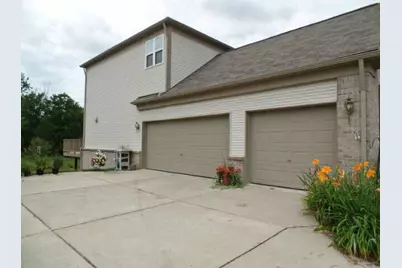 6296 Moonstone Drive, Grand Blanc, MI 48439 - Photo 5