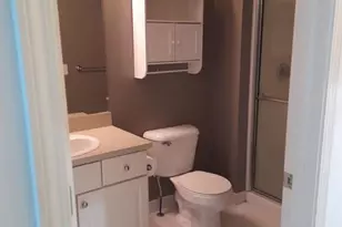14474 Shadywood Dr, Sterling Heights, MI 48312 - Photo 13