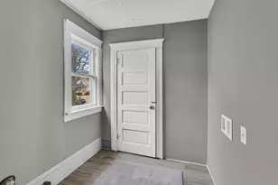 1915 E Ganson St, Jackson, MI 49202 - Photo 15