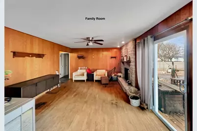 1095 S Devenish Lane, Flint, MI 48532 - Photo 15