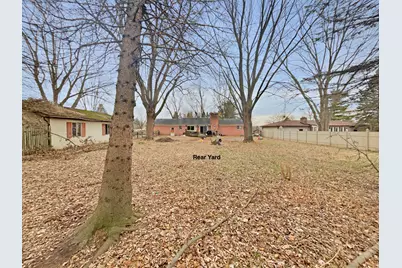 1095 S Devenish Lane, Flint, MI 48532 - Photo 5