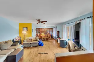 1095 S Devenish Ln, Flint, MI 48532 - Photo 13