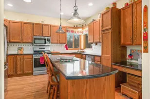 6468 Wildcreek Dr, Holland, MI 49423 - Photo 11