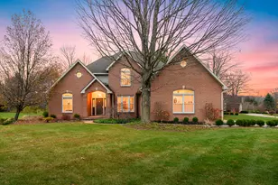 3184 Wyndwicke Dr, Saint Joseph, MI 49085 - Photo 1