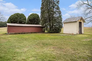 10241 Bair Lake St, Three Rivers, MI 49093 - Photo 5