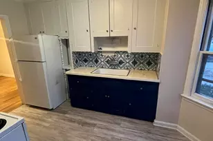 20604 Washtenaw St, Harper Woods, MI 48225 - Photo 7