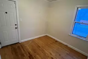 20604 Washtenaw St, Harper Woods, MI 48225 - Photo 13