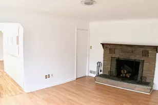 30630 Helmandale Dr, Franklin, MI 48025 - Photo 9