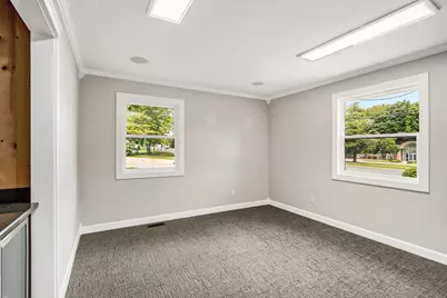 6281 Stadium Drive, Kalamazoo, MI 49009 - Photo 9