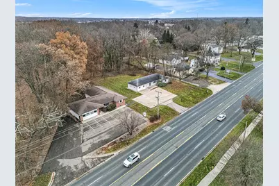6301 Stadium Drive, Kalamazoo, MI 49009 - Photo 17