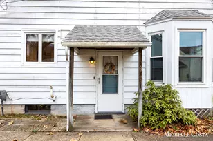 13100 Grand River Dr SE, Lowell, MI 49331 - Photo 5