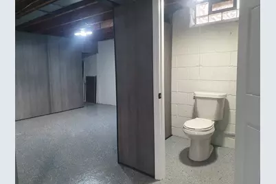 20945 Parkcrest Drive, Harper Woods, MI 48225 - Photo 15