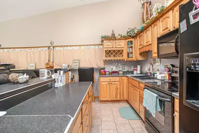 390 Iyopawa Road, Coldwater, MI 49036 - Photo 9