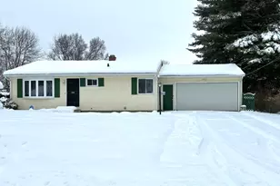 5452 Lucerne Ave, Kalamazoo, MI 49048 - Photo 3