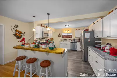 400 W Grove Street, Greenville, MI 48838 - Photo 13