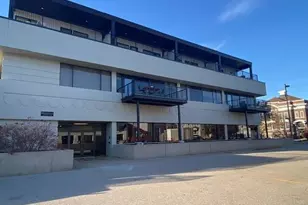 300 Washington, Grand Haven, MI 49417 - Photo 5