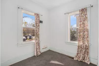 893 E G Avenue, Kalamazoo, MI 49004 - Photo 11