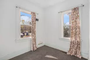 893 E G Ave, Kalamazoo, MI 49004 - Photo 11