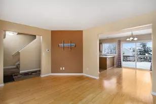 3404 Clear View Dr, Holland, MI 49424 - Photo 9
