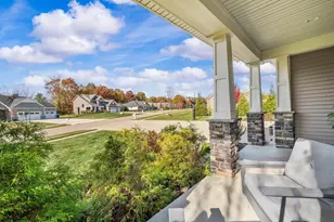 4047 Fox Woods Rd, Saint Joseph, MI 49085 - Photo 3