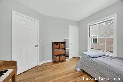 3454 McCracken Street, Norton Shores, MI 49441 - Photo 17