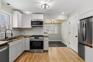 407 Wallace Ave, Kalamazoo, MI 49048 - Photo 7