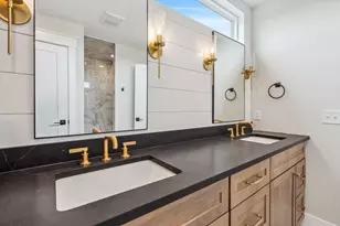 3435 Fulton Street NE, Grand Rapids, MI 49546 - Photo 37