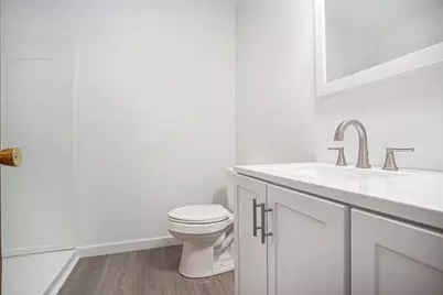 305 S Mingo Street, Albion, MI 49224 - Photo 15