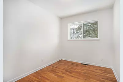 305 S Mingo Street, Albion, MI 49224 - Photo 13