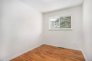 305 S Mingo St, Albion, MI 49224 - Photo 13