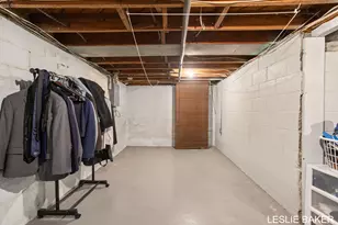 943 College Ave, Holland, MI 49423 - Photo 37