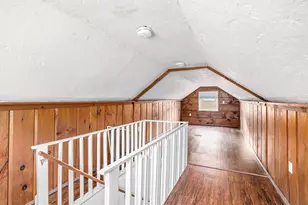 1511 Pattengill Ave, Lansing, MI 48910 - Photo 9