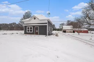 46750 Co Rd 665, Paw Paw, MI 49079 - Photo 3