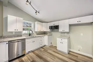 46750 Co Rd 665, Paw Paw, MI 49079 - Photo 5