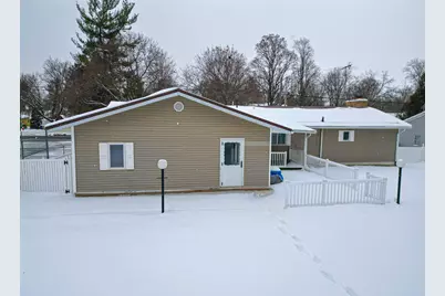 508 Emory Street, Howard City, MI 49329 - Photo 3