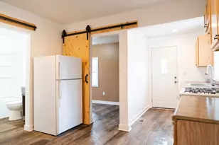 172 Eldredge St, Battle Creek, MI 49037 - Photo 5