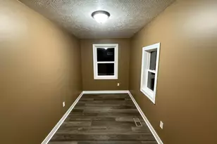 172 Eldredge St, Battle Creek, MI 49037 - Photo 13